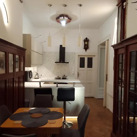 Parkside Modern Classic Garden View شقة *